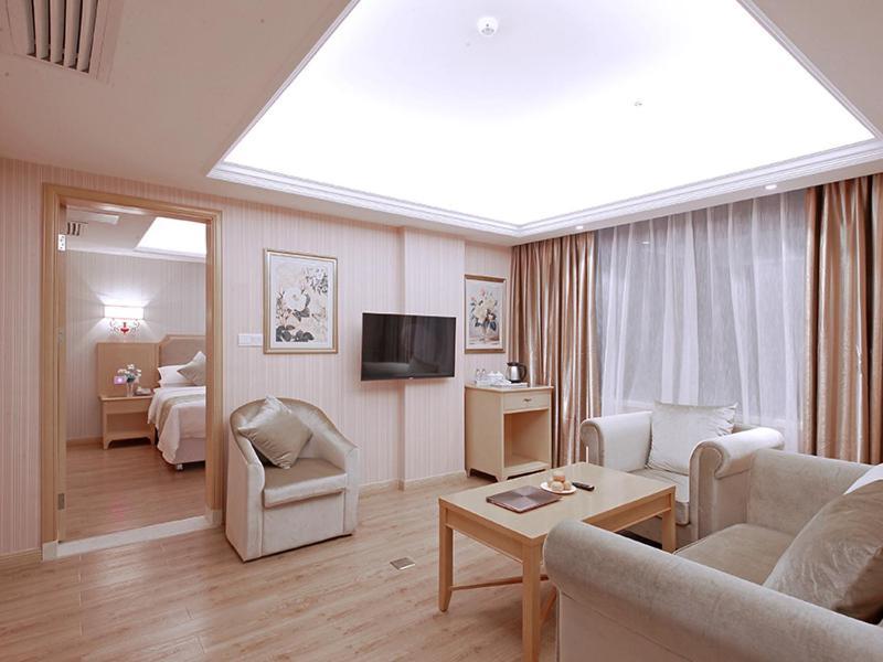 Vienna 3 Best Hotel Baise Zhongshan Road City Central Ngoại thất bức ảnh